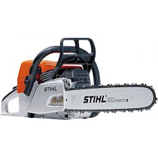 STIHL MS 180 (1500 Вт, мощность: 2 л.с., шаг цепи: 3/8", длина шины: 35 см, антивибрация, вес: 3.9 кг)
